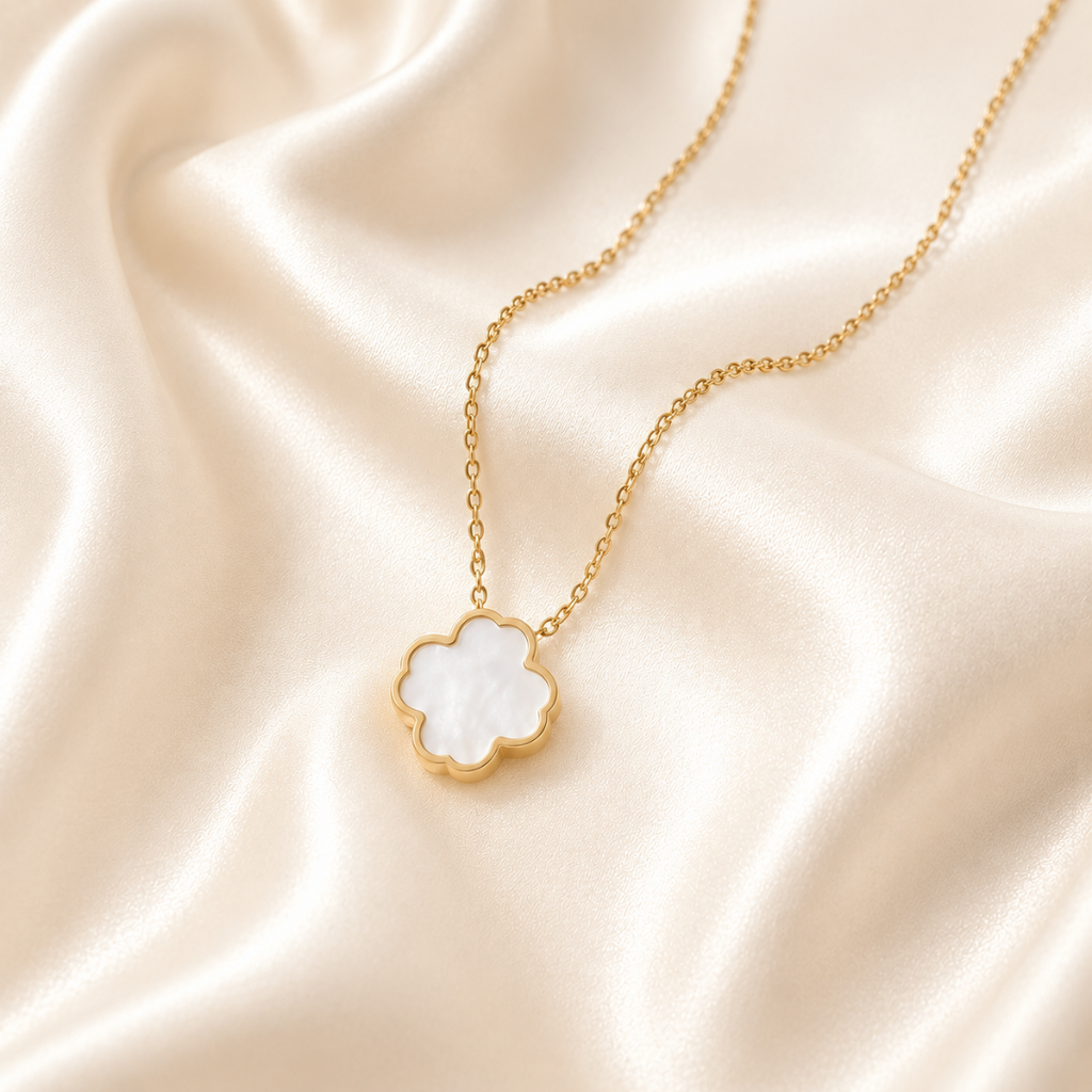 Cadena Elegance Trébol Blanco Mujer