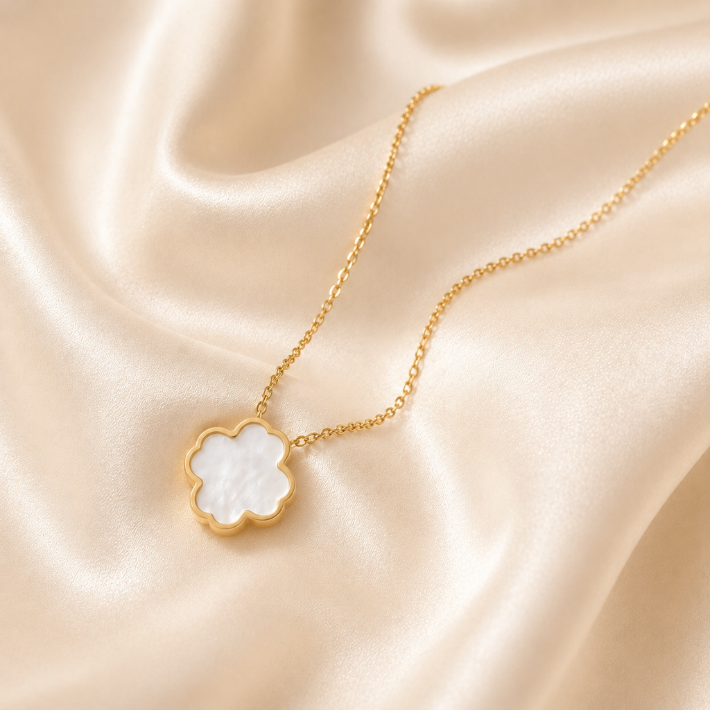 Cadena Elegance Trébol Blanco Mujer